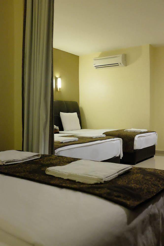 Hotel Safari Two Kuala Lumpur Buitenkant foto